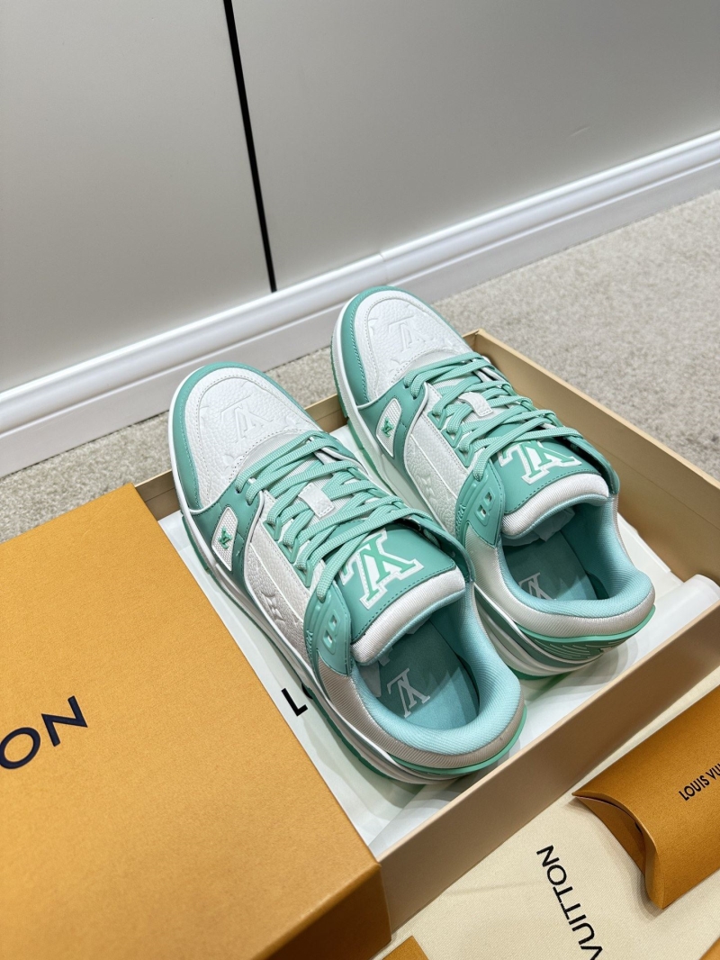 Louis Vuitton Sneakers